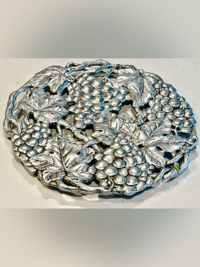 Arthur Court Grapevine Metal Trivet